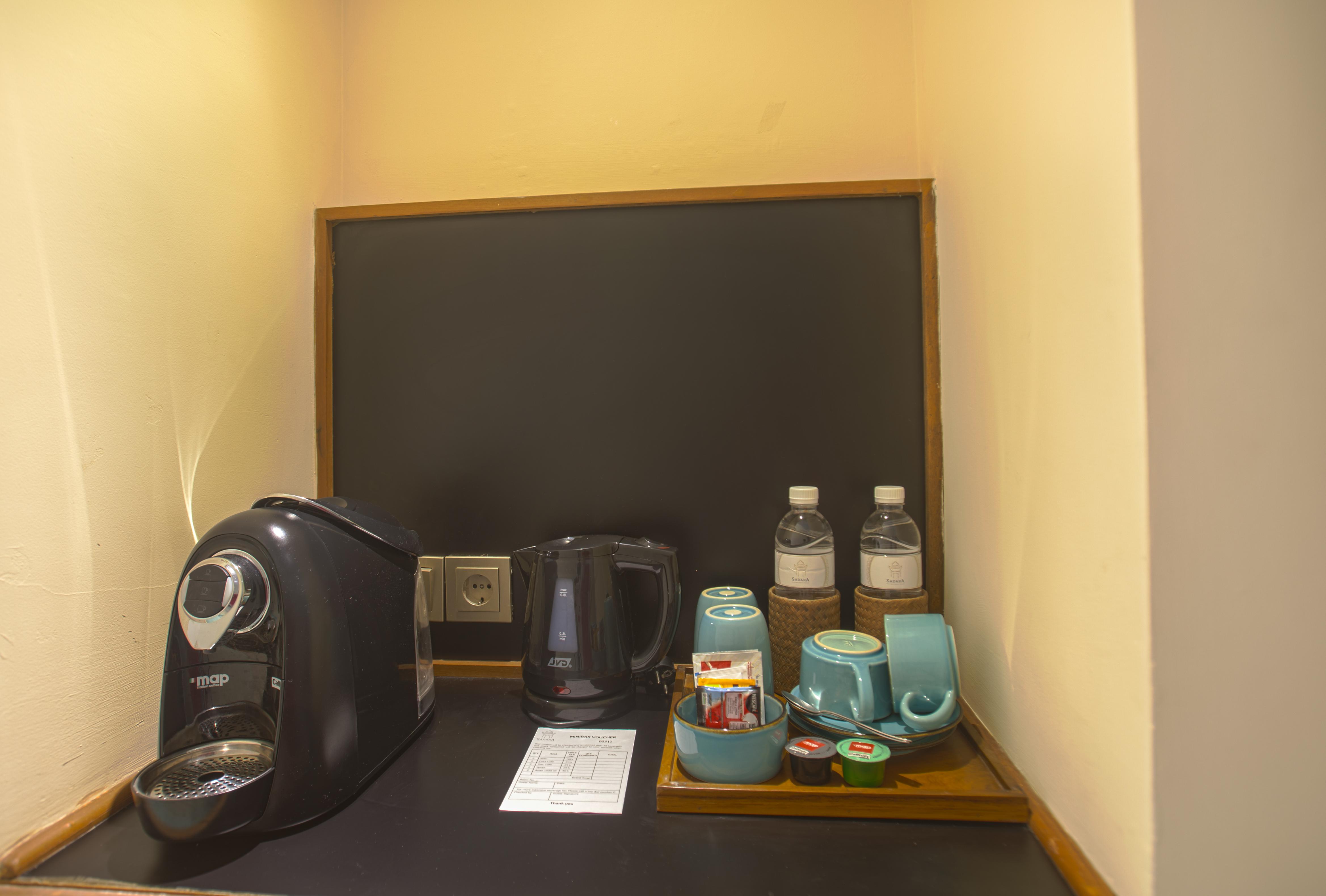 Sadara Resort Νούσα Ντούα Εξωτερικό φωτογραφία A Nespresso coffee machine in a hotel room