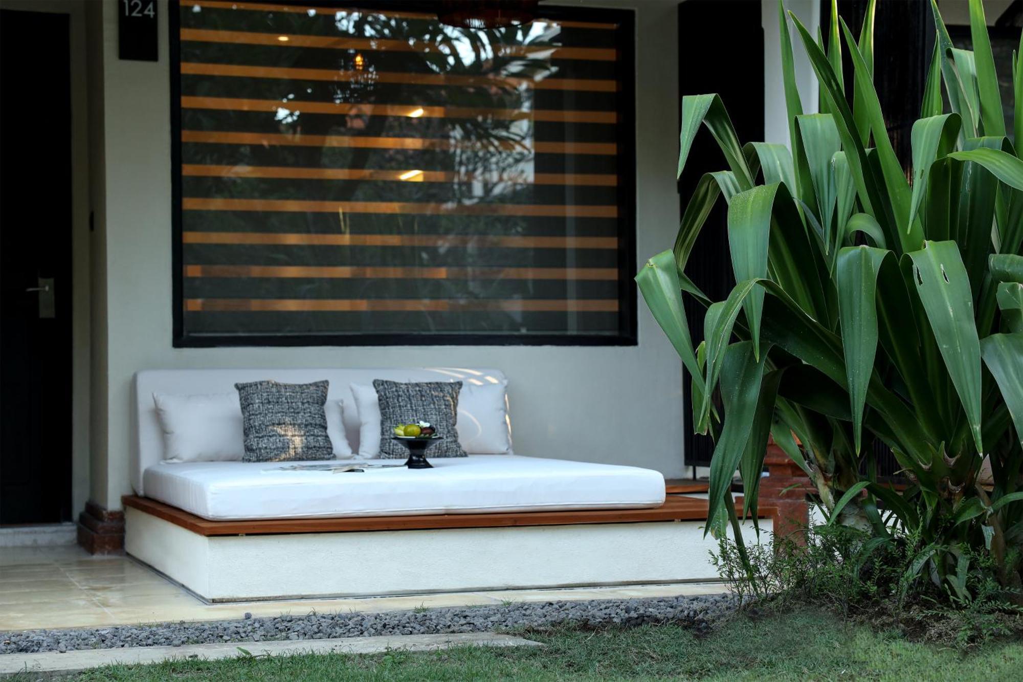 Sadara Resort Νούσα Ντούα Εξωτερικό φωτογραφία A daybed